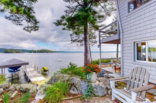 Alton Bay House | Perfect Family Getaway Minge Cove Alton