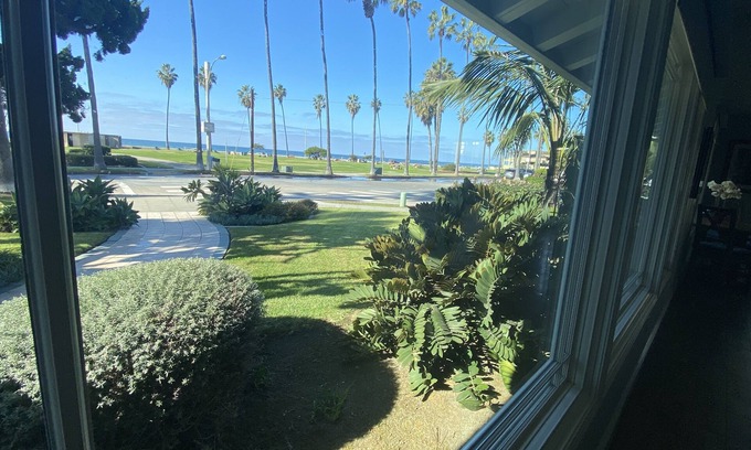 La Jolla Shores House | Perfect for 2 or 3 Families. Unobstructed Park and Ocean Views. Steps to Sand.