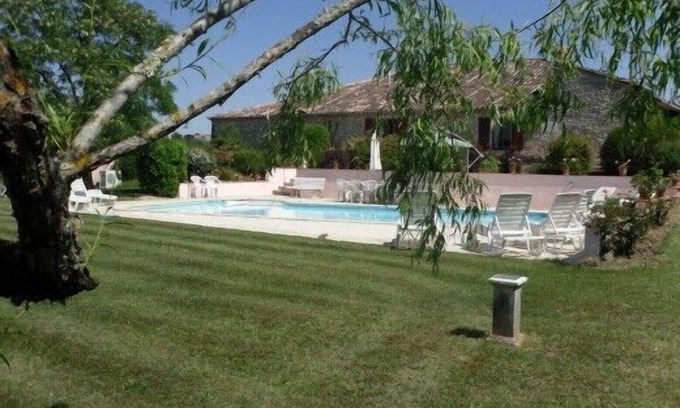 Romestaing Villa | Perfect for families - private tennis court & heated pool in tranquil setting