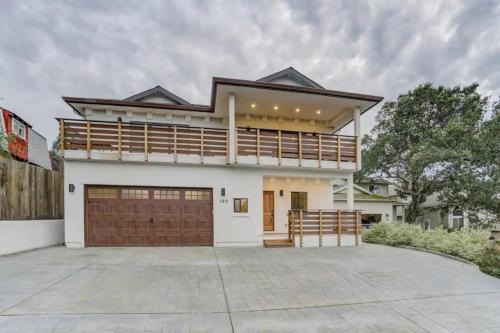 Sonoma House | Perfect for larger groups