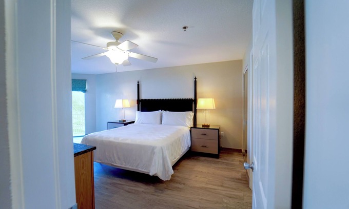 Crystal Harbour Resort | Perfect Location for Beach Getaway! 3 Relaxing Units w/Fantastic Island View!
