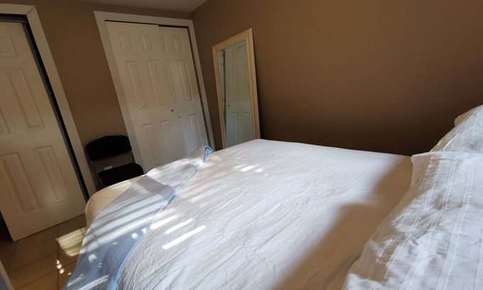 Squire Park House | Perfect one bedroom in Central District close to Swedish Cherry Hill and SU