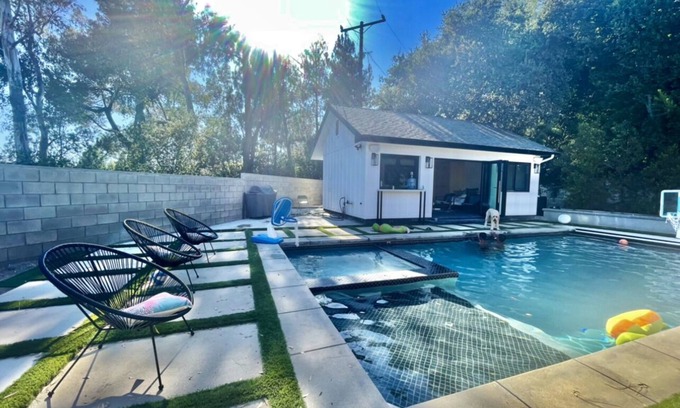 La Canada Flintridge House | Perfect Pool House