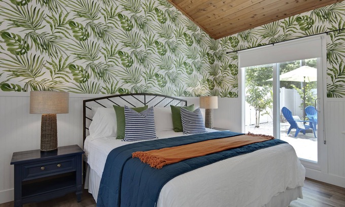 Dunedin Cottage | Perfectly Located Palms Cottage Dunedin