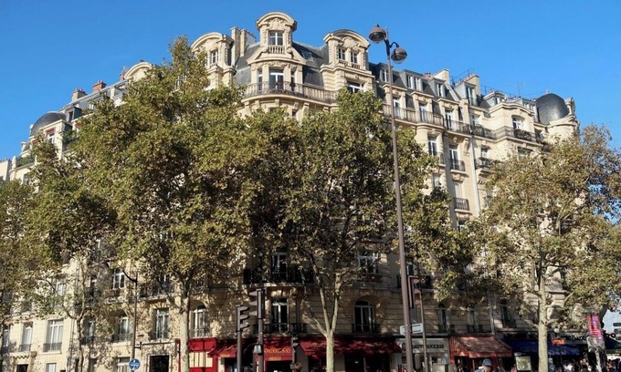 Quartier de l'Ecole-Militaire Apartment | PERFECTLY NESTLED IN NOTRE DAME DES CHAMPS, SAINT GERMAIN DES PRES