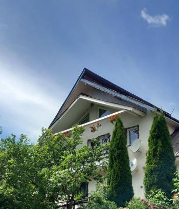 Neagra Sarului House | PERLA CĂLIMANILOR