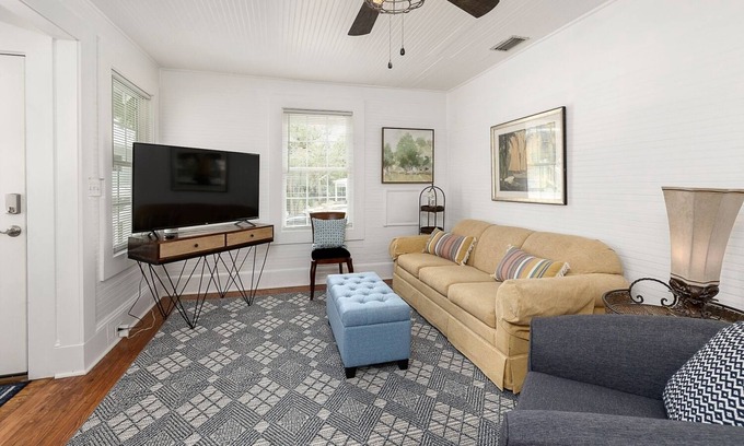 Saint Simons Island Cottage | Pet Friendly Cottage! One short block to beach! Walk to shops and dining!