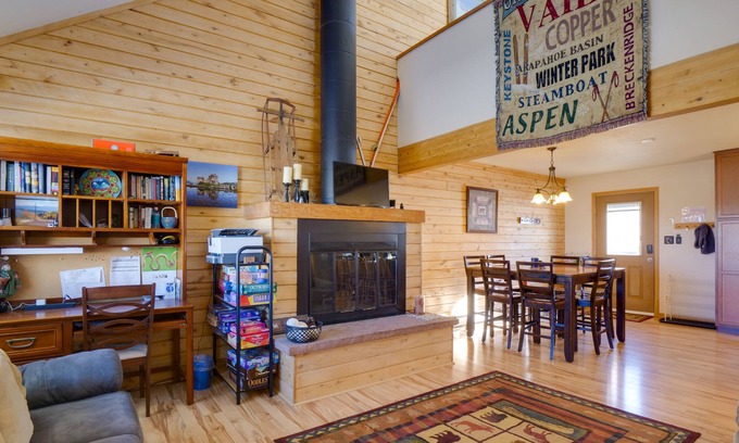 Summit Cove House | Pet Friendly Duplex with Lake and Mountain Views!