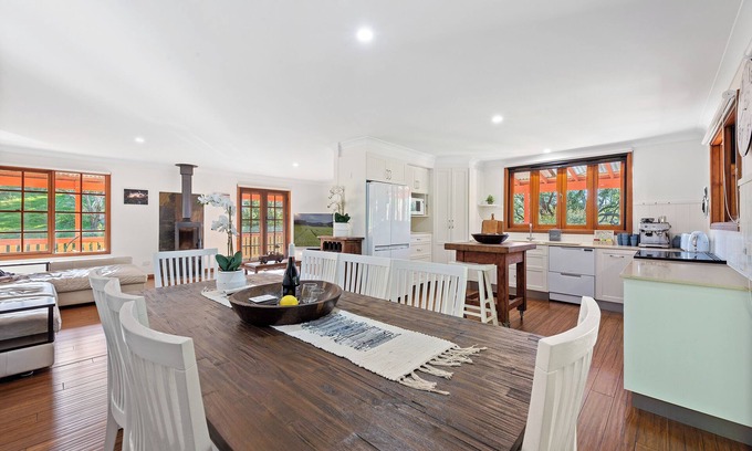 Central Tilba Other | Pet Friendly Farm Stay in the centre of Tilba!