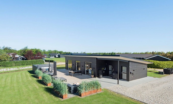 Bork Havn House | Pet friendly home in Hemmet with WiFi