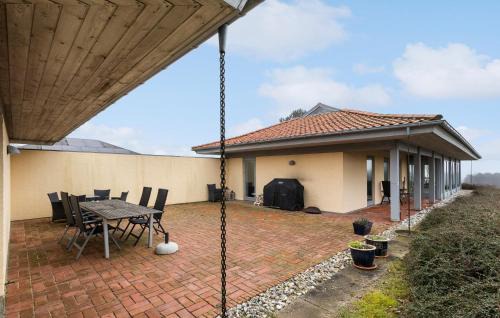 Fejrup House | Pet Friendly Home In Knebel With Sauna