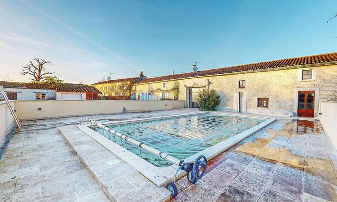Nere House | Pet friendly home in NERE