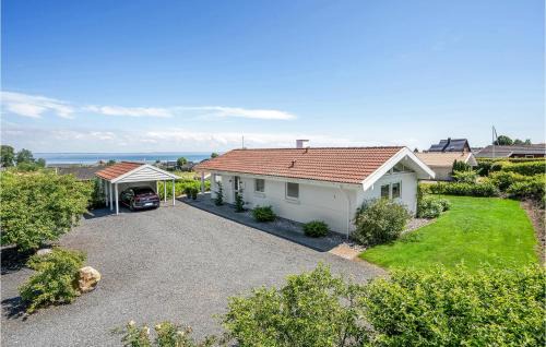 Grønninghoved Strand House | Pet Friendly Home In Sjølund With Sauna