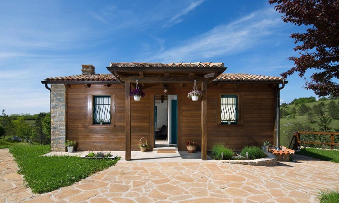 Trviz House | Pet friendly home in Trviz with WiFi