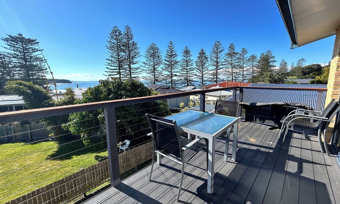 Black Head House | Pet Friendly, Magnificent Ocean Views, A minutes' Easy Stroll To The Beach
