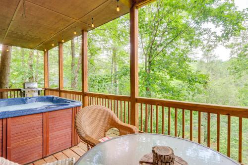 Ellijay House | Pet-Friendly Resort Cabin 5 Mi to Dtwn Ellijay!