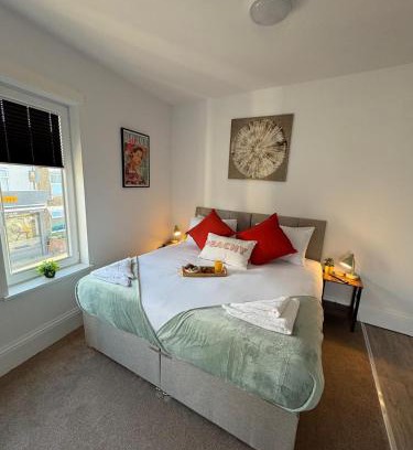 Peterborough Apartment | Peterborough Modern Studio 2