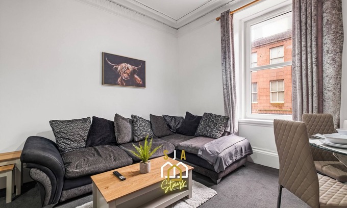 Peterhead Apartment | Peterhead Pad - SJA Stays - Modern 2 Bed Apartment