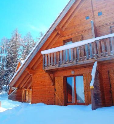 La Joue du Loup Apartment | Petit Chalet 5 pers piscine sauna 2 chambres