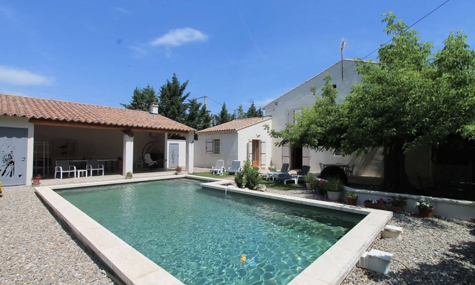 Plan-d'Orgon Villa | Petite Camargue - extremely charming holiday house