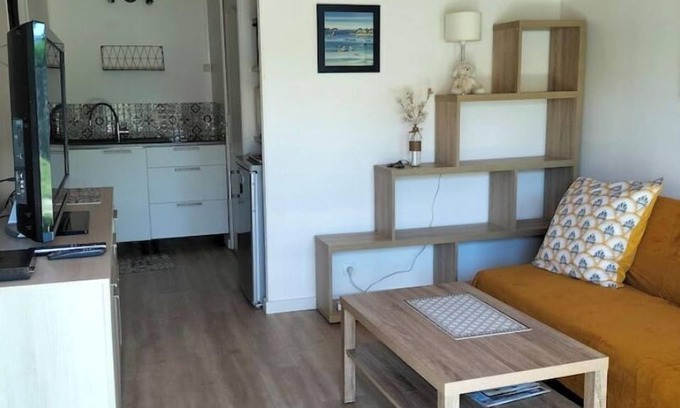Beaugeay House | Petite Maison à la Campagne Proche de la mer