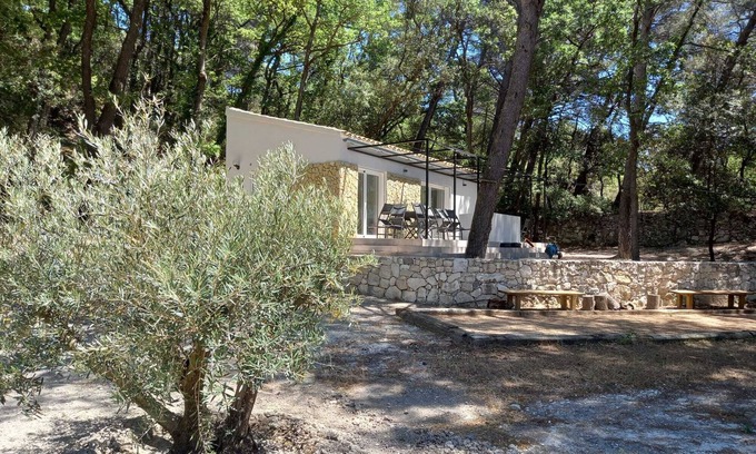 Eguilles House | Petite Maison au Calme Sous la Pinède
