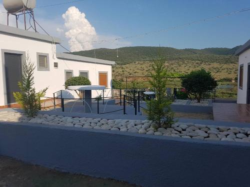 Ksamil House | Petrit Guesthouse