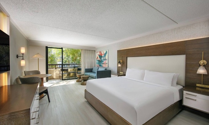 Shipyard Plantation Hotel | Pets are Welcome! Beachfront Resort with two pools!