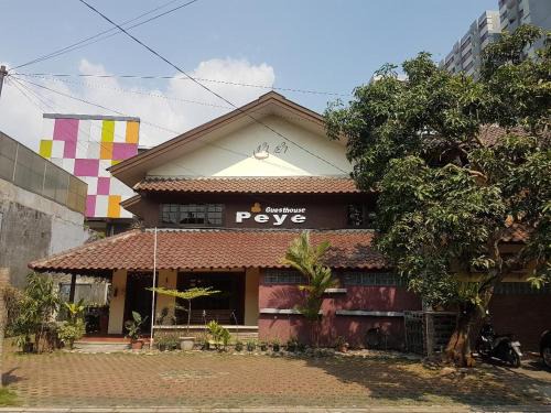 Dinoyo House | Peye Guesthouse