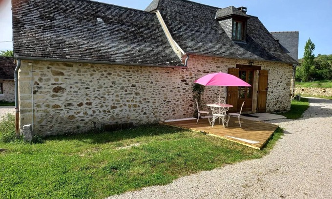 Peyrignac Villa | PEYRIGNAC - 3-room house for 4 people