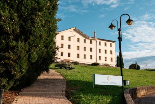 Susegana Hotel | Phi Hotel Astoria