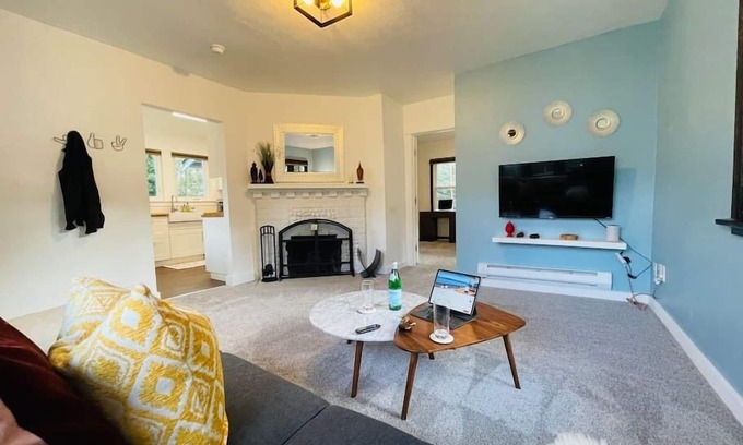 Seattle Cottage | Phinneywood Cottage - Greenlake - Zoo - Phinney