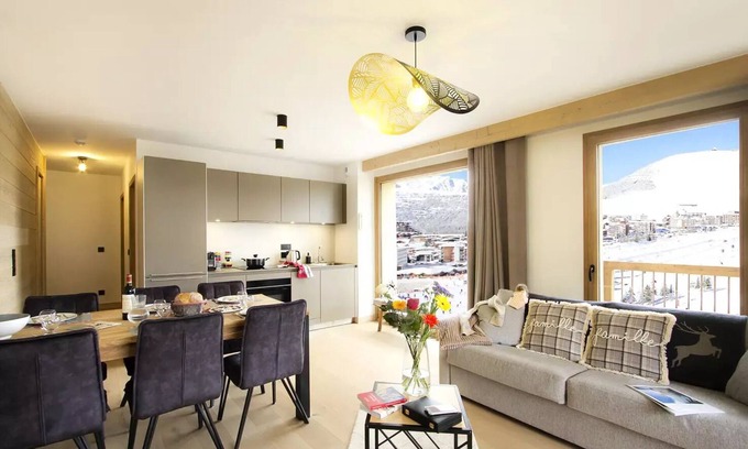 Bergers Apartment | PHOC24 Wohnungsblick sehr sonnige Pisten