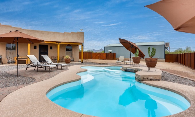 Anthem Apartment | Phoenix Desert Retreat-Family-Friendly, 3 beds, Pool, AC, and WIFI