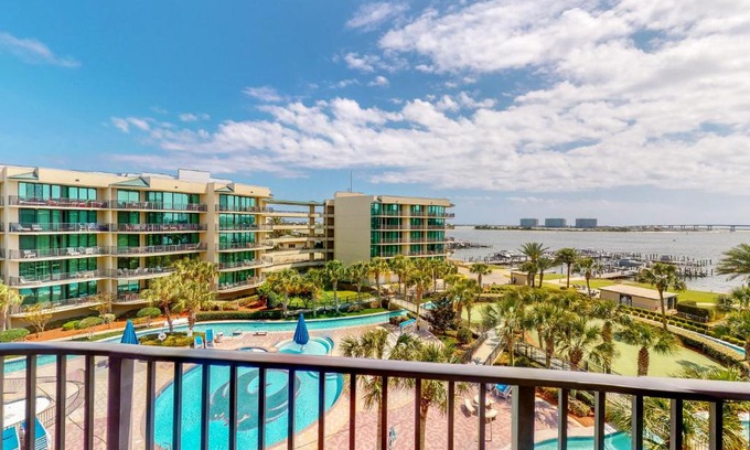Orange Beach House | Phoenix On The Bay