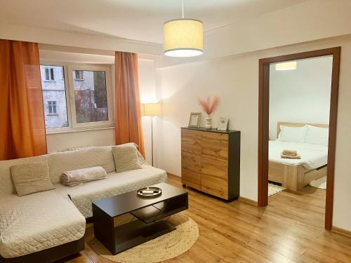 Old Town Apartment | Piata Ovidiu 14 LowCost