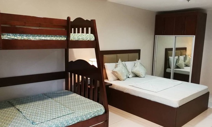 Nasugbu Apartment | Pico de Loro Beach and Country Club MiA Loft 2br