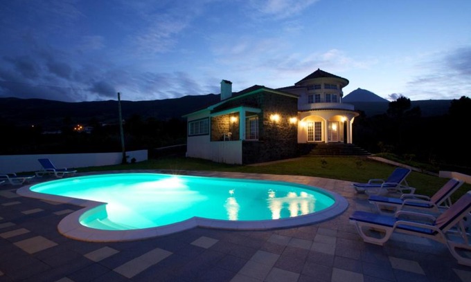 Sao Roque do Pico House | Pico Dreams