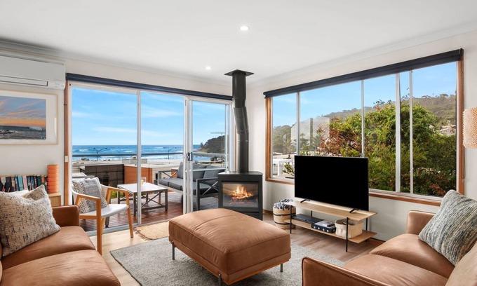 Lorne Apartment | Pier Vista - Exceptional panoramic beach views