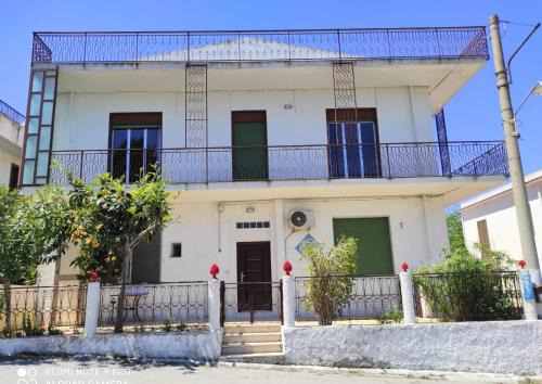 Mongiove Apartment | PignaRossa Appartamenti