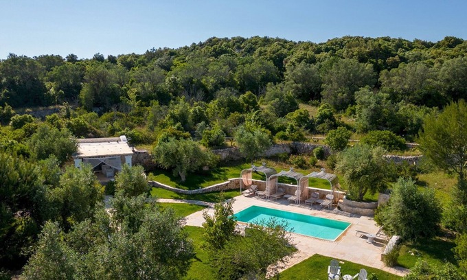 Ostuni Villa | Pigreco 6+2, Emma Villas