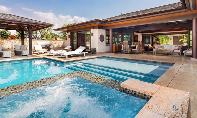 Kamuela House | ❤️PiH❤️ Nohea Kai ★ Private Pool & Spa ★ eBikes ★