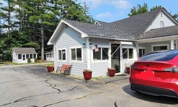 Plymouth Hotel | Pilgrim Inn & Cottages