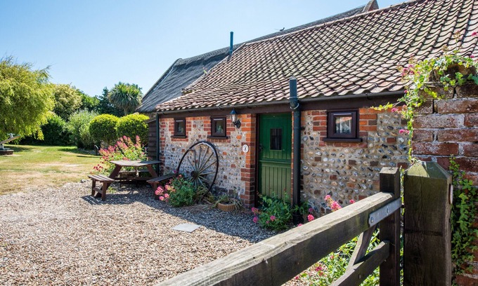 Bacton House | Pilgrims Prospect - Two Bedroom House, Sleeps 4
