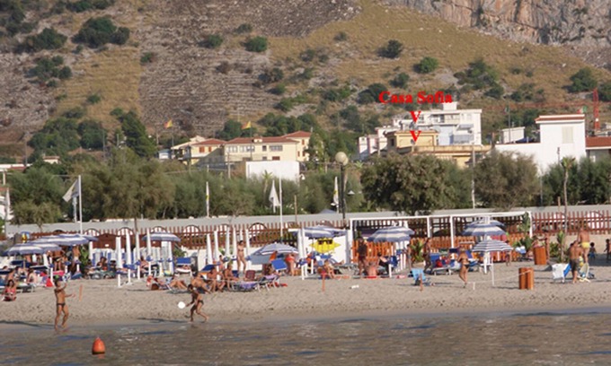 Capaci Apartment | Pina about 200 from the beach