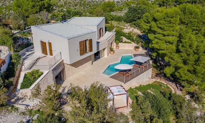 Milna Apartment | Pine Haven - Island Escape for two, private heated pool, Brac Island