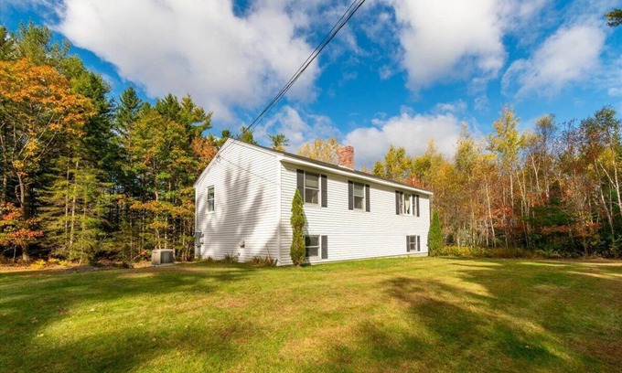 Boothbay House | Pine & Sea- Best of Both On Barter's Island