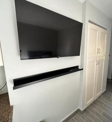 Wexford Apartment | Pineridge Snug