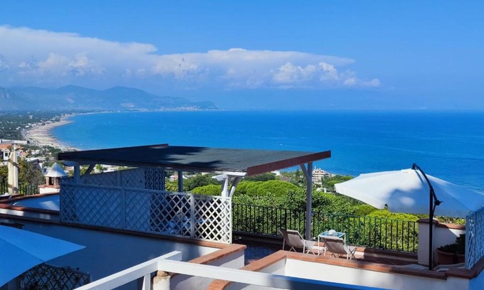 San Felice Circeo House | Pino Marino