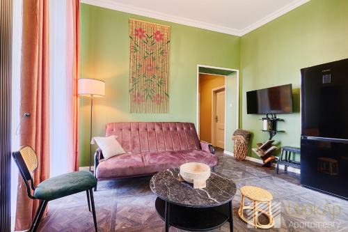 Srodmiescie Apartment | Piotrkowska Premium by LookAp
